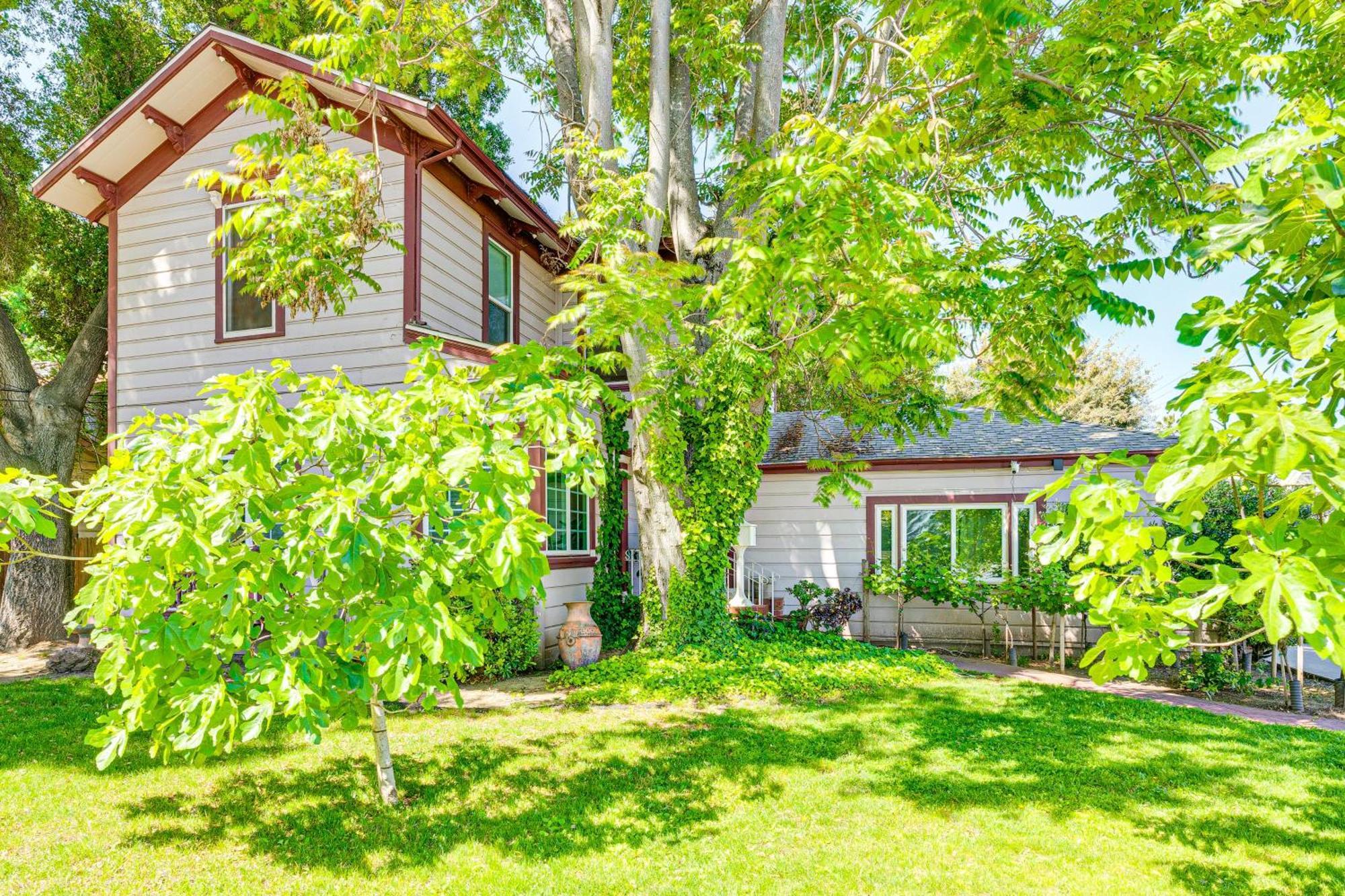 Bright Woodland Apartment Walk To Main Street Esterno foto